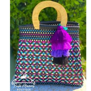 Tote - Artesian made